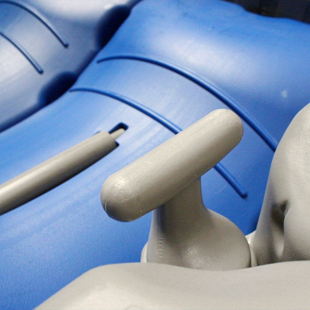 Cornamusa mediana con tornillo para plataforma flotante Marine Docks