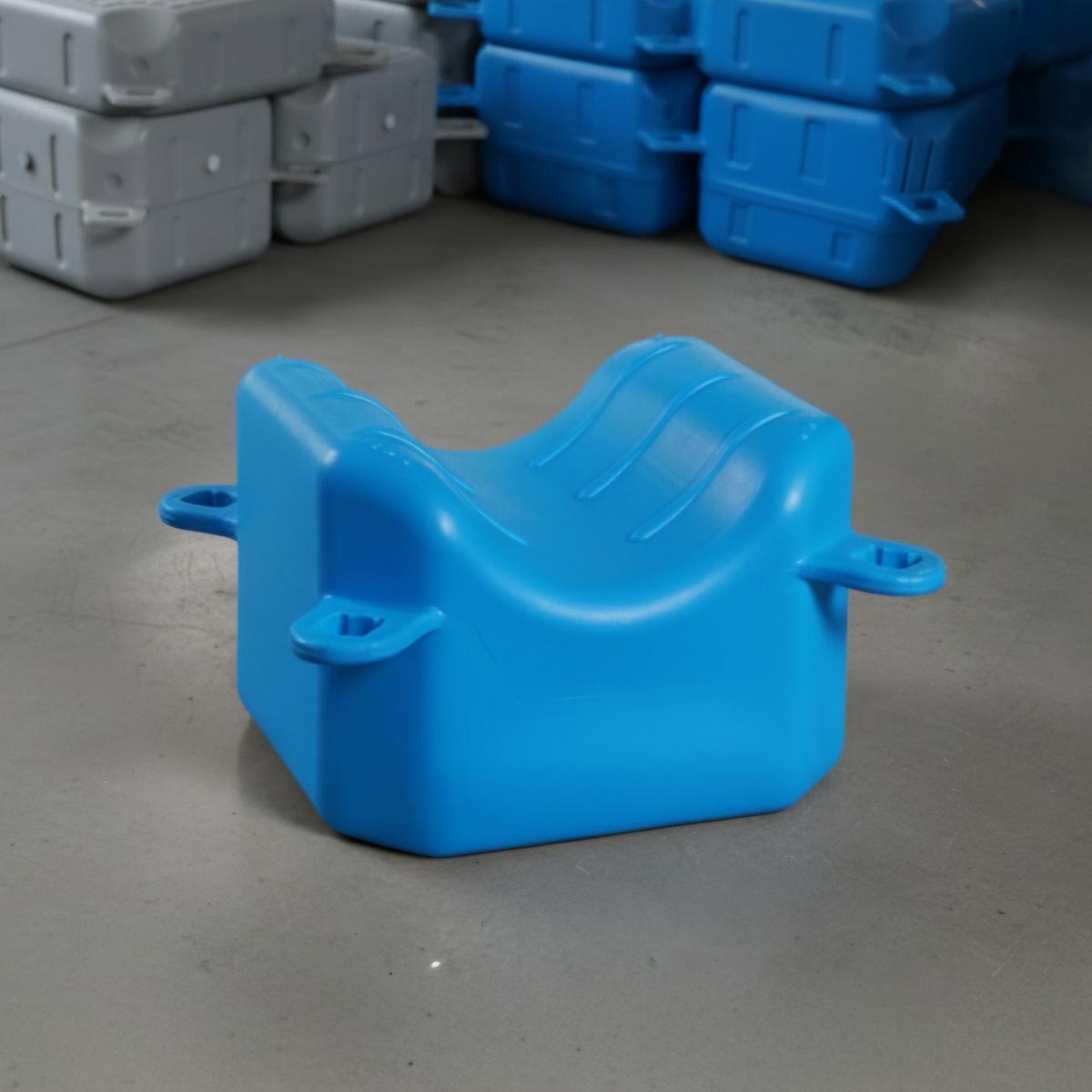Rampa de Acceso en V de 50x50 cm para muelle flotante